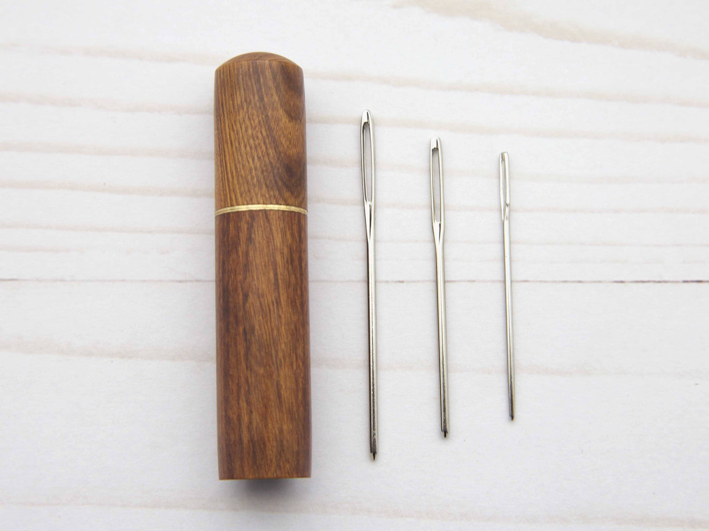 Wooden Darning Needle Storage Cases Tapestry
