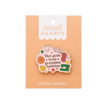 Sarah Hearts Hot Girls Magnetic Needle Minder