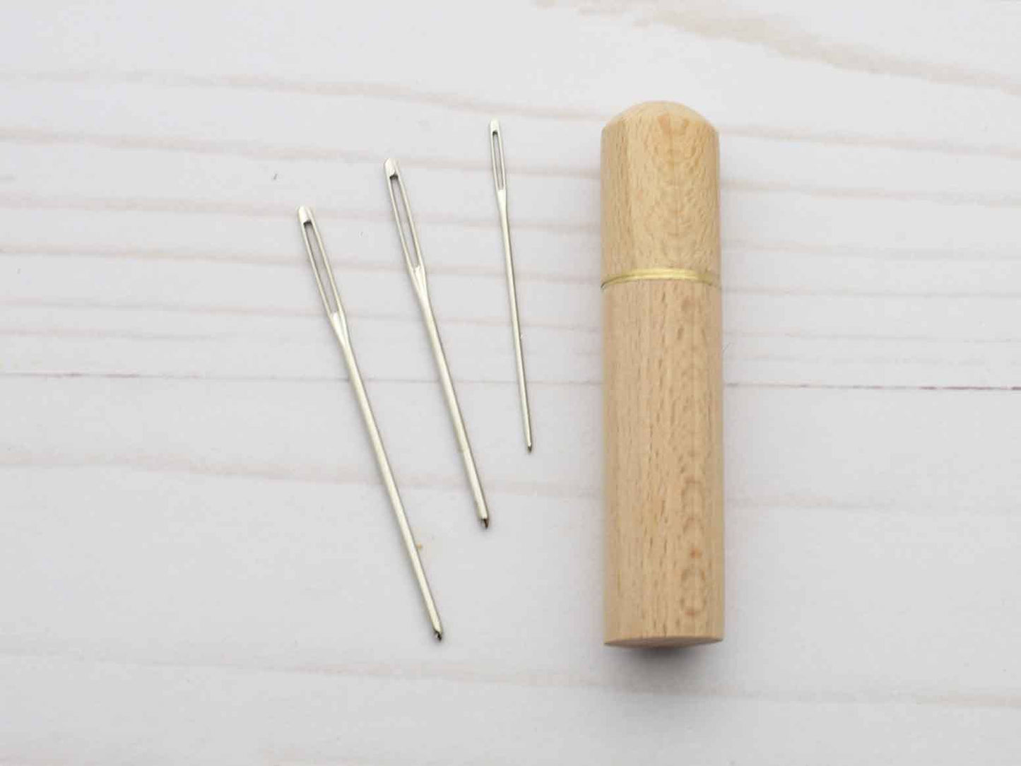 Wooden Darning Needle Storage Cases Tapestry