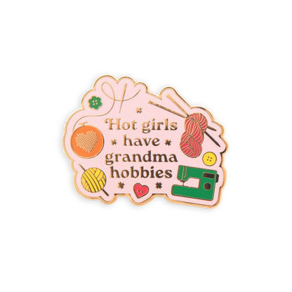 Sarah Hearts Hot Girls Magnetic Needle Minder