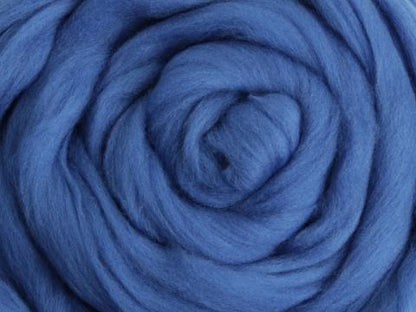 Ashford Dyed Corriedale Top 100g